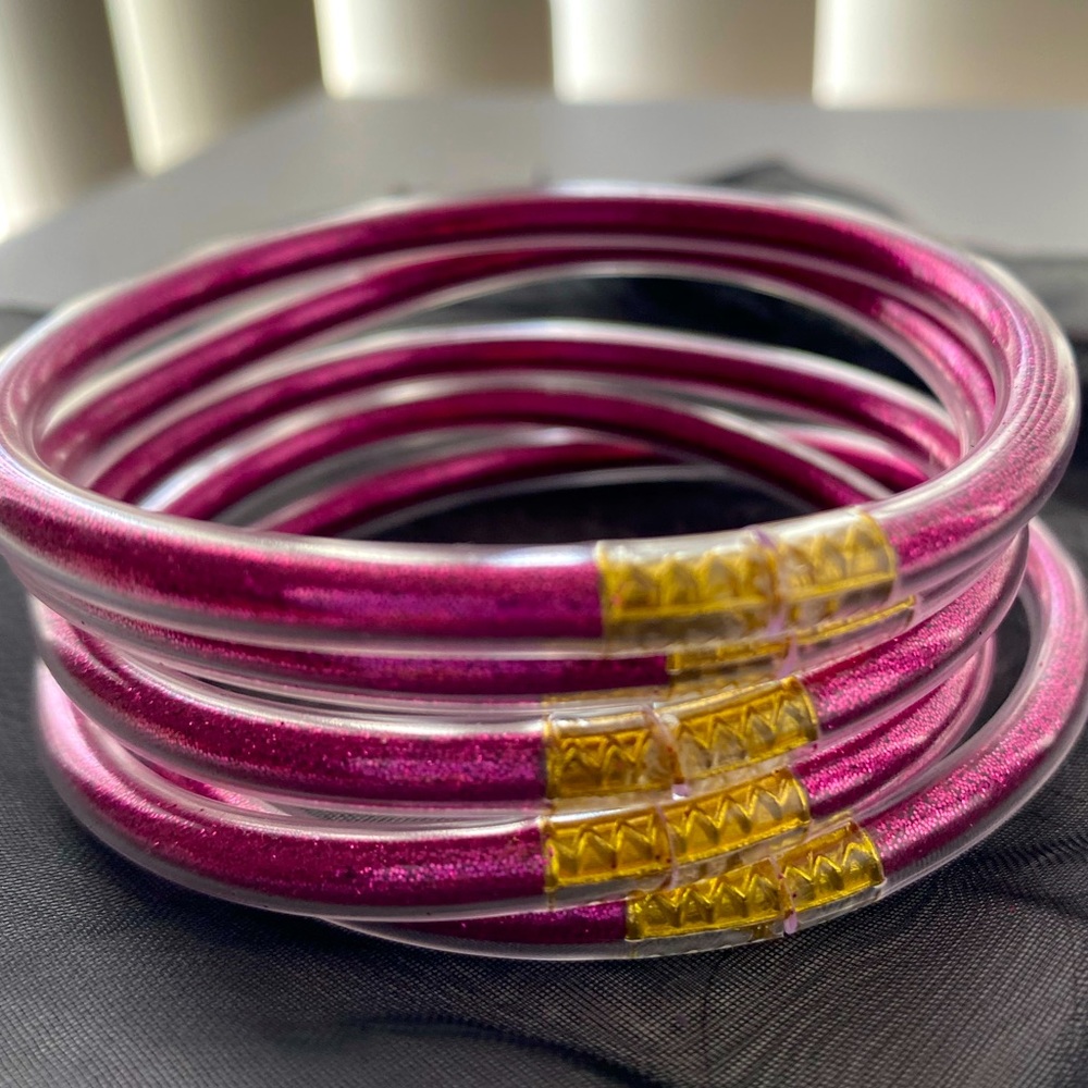 All weather bangles like Budhagirl  Hot pink 🎀💄, set of 5 bracelets